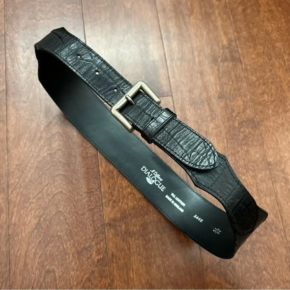A Different Dialogue Women’s Black Leather Belt, Croc Embossed Made in England